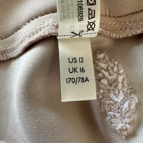 Free People Movement Light Heart Flare Pant in Sandshell Women 12 Athleisure New - Picture 10 of 11